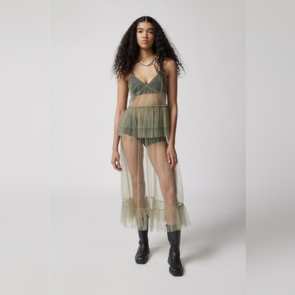 Urban Outfitters Aida Sheer Mesh Ruffle Midi Dress in Green XS - Picture 3 of 10